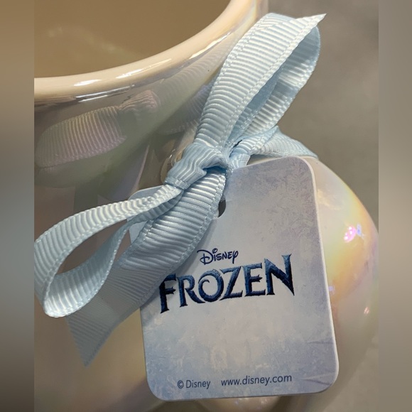 Rae Dunn ~ Frozen ~ Iridescent “Let It Go” Mug w/Elsa Silhouette - Picture 9 of 11